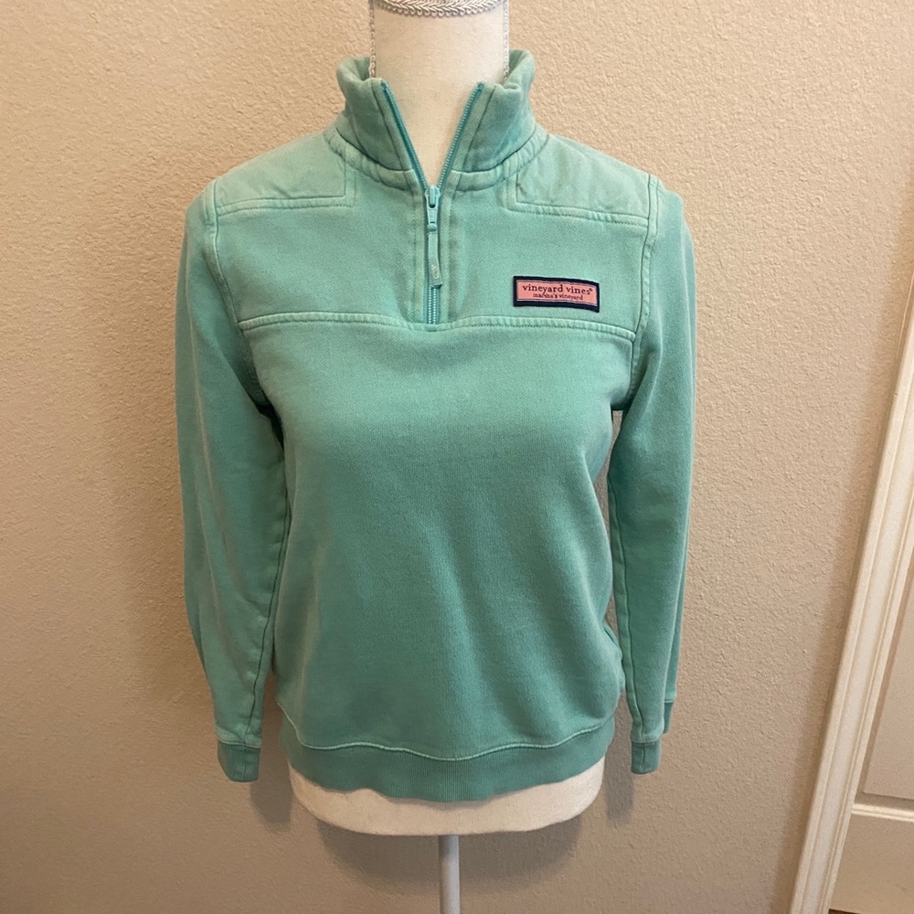 Pullover sweater
